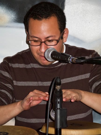 Daniel Menjívar playing Congas